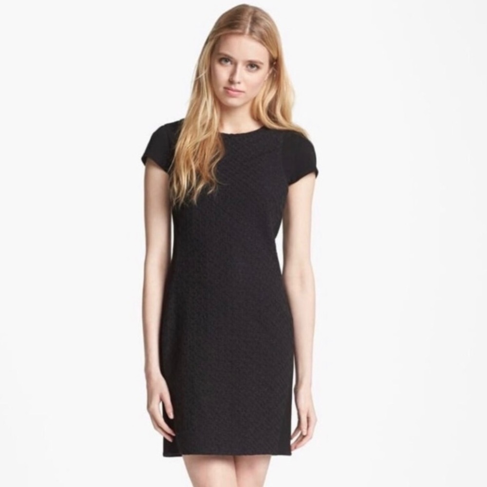 Diane Von Furstenberg Black‎ Pepe Knit Eyelet Dress Size 6